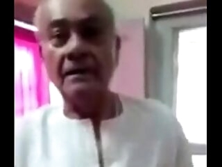 elder setting up honcho np dubey viral making love videoin jabalpur mp